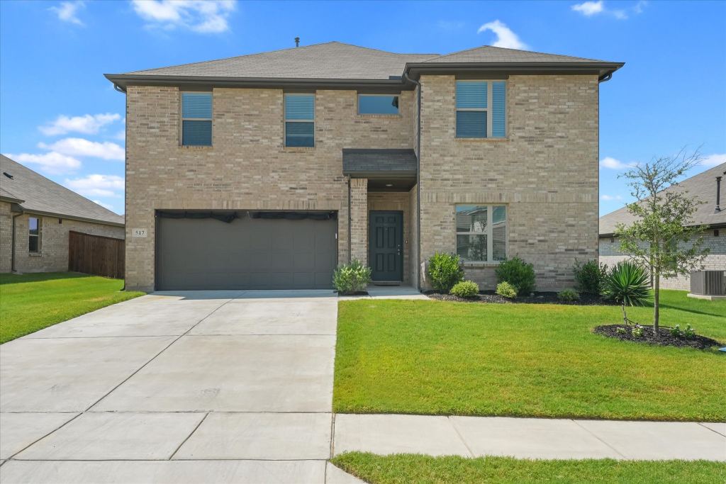 517 Brook View Drive, Van Alstyne, TX 75495 — photo 1