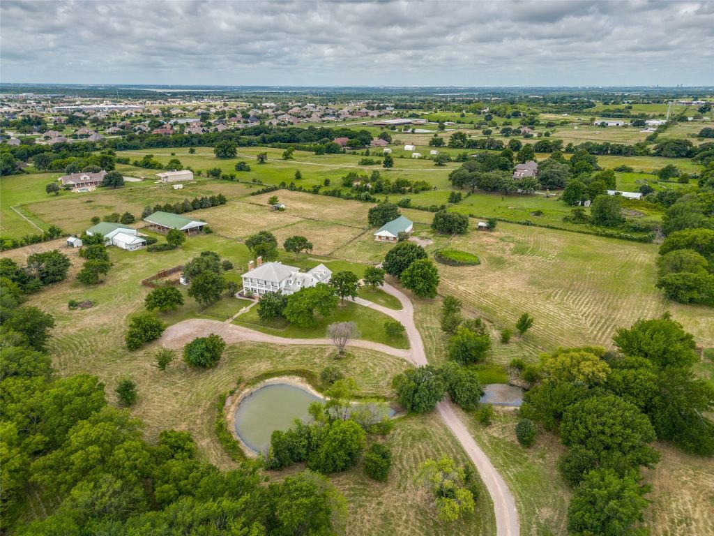 1827 Dr Sanders Road, Aubrey, TX 76227 — photo 1