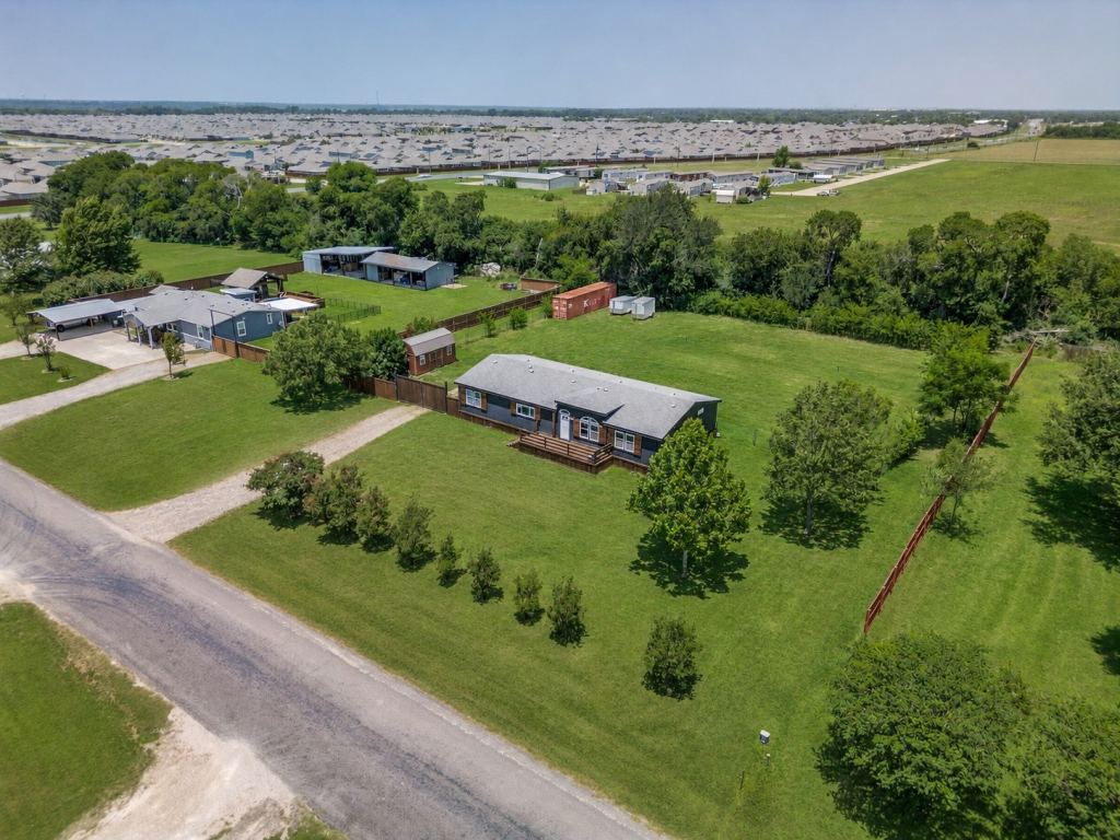 5715 Shady Hill Circle