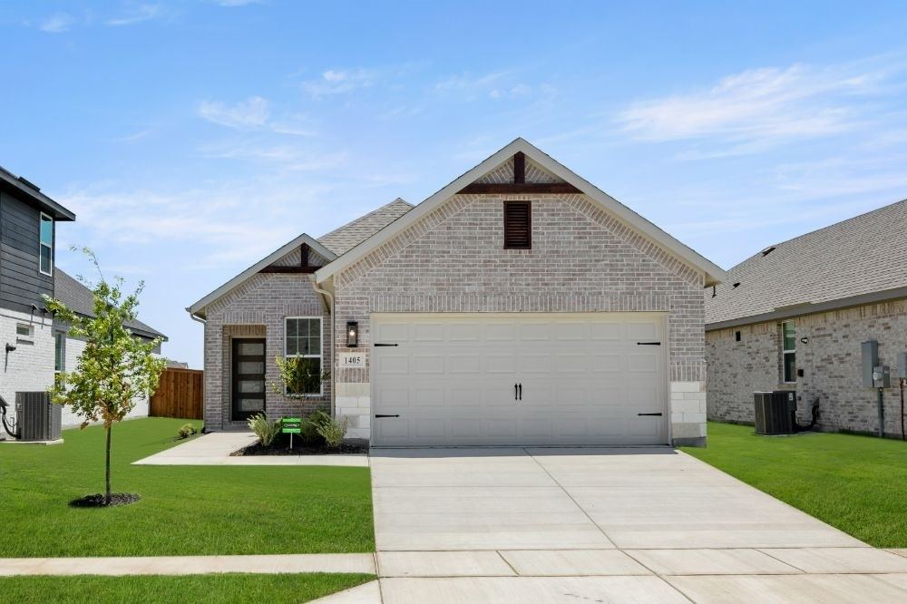 1405 Grove Pond Road