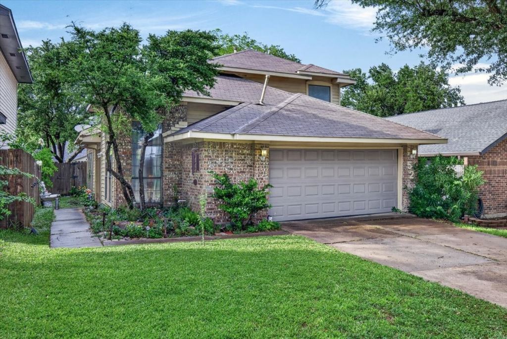 521 Blanco Drive, Mesquite, TX 75150 — photo 1