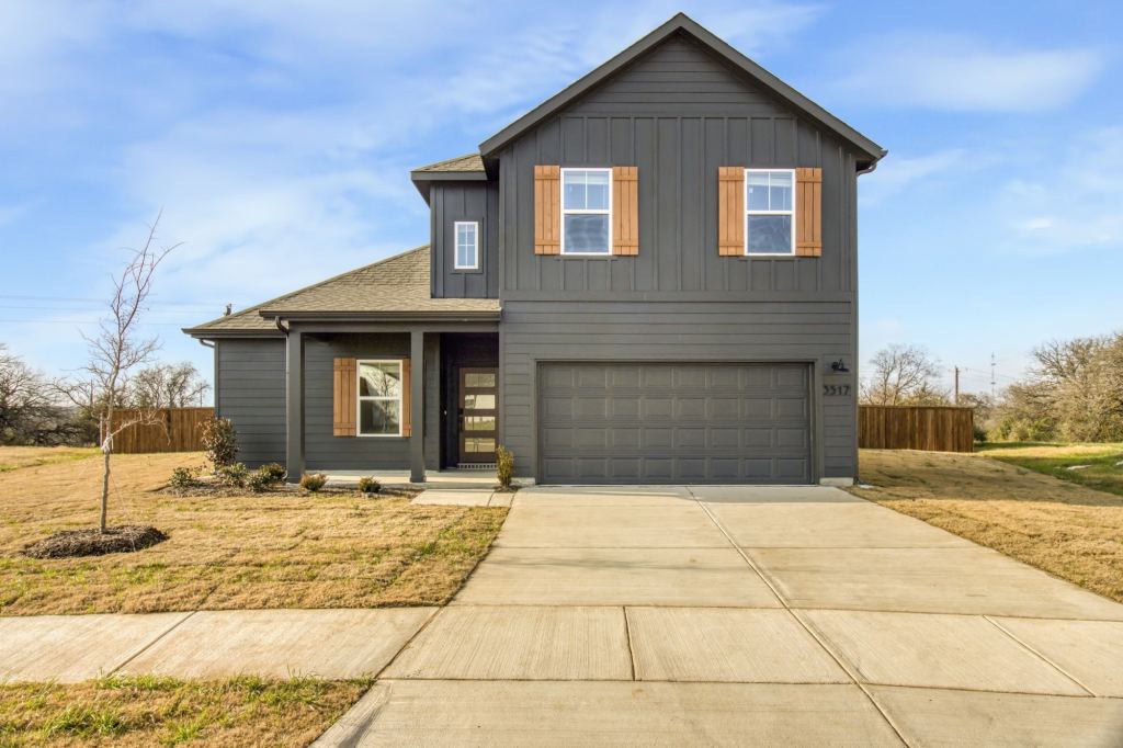 3517 Foxhound Lane, Denton, TX 76208 — photo 1
