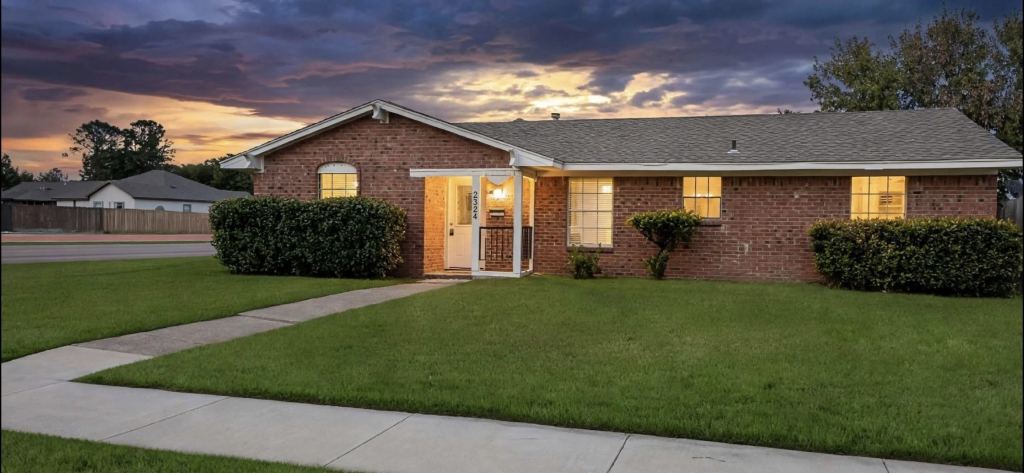 2324 Fulton Drive, Mesquite, TX 75150 — photo 1