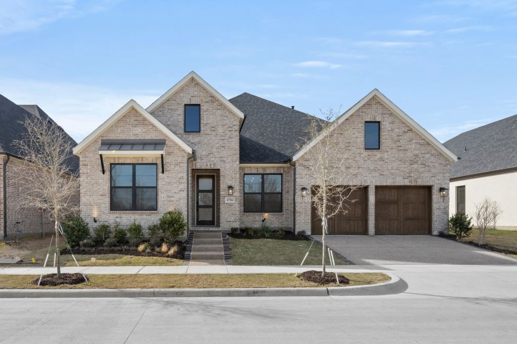 4726 Hawthorn Hills, Arlington, TX 76005 — photo 1