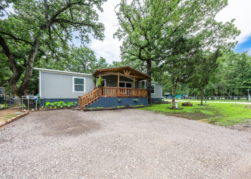 200 Pecos Drive, Mabank, TX 75156 — photo 1