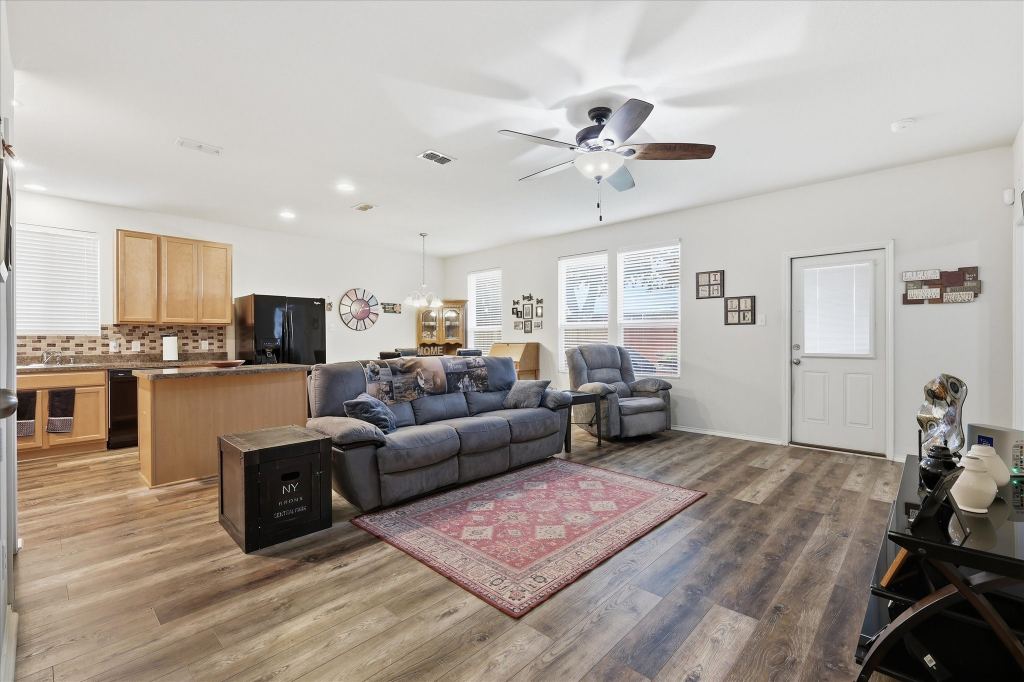 1805 Megan Creek Drive, Little Elm, TX 75068 — photo 1