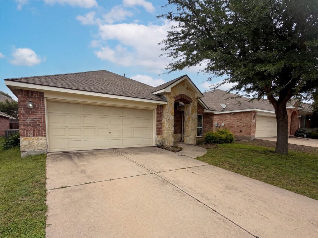 1605 Nighthawk Drive, Little Elm, TX 75068 — photo 1