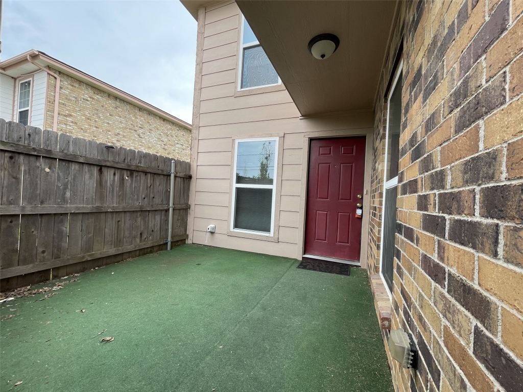 5516 Lewis Court C, North Richland Hills, TX 76180 — photo 1