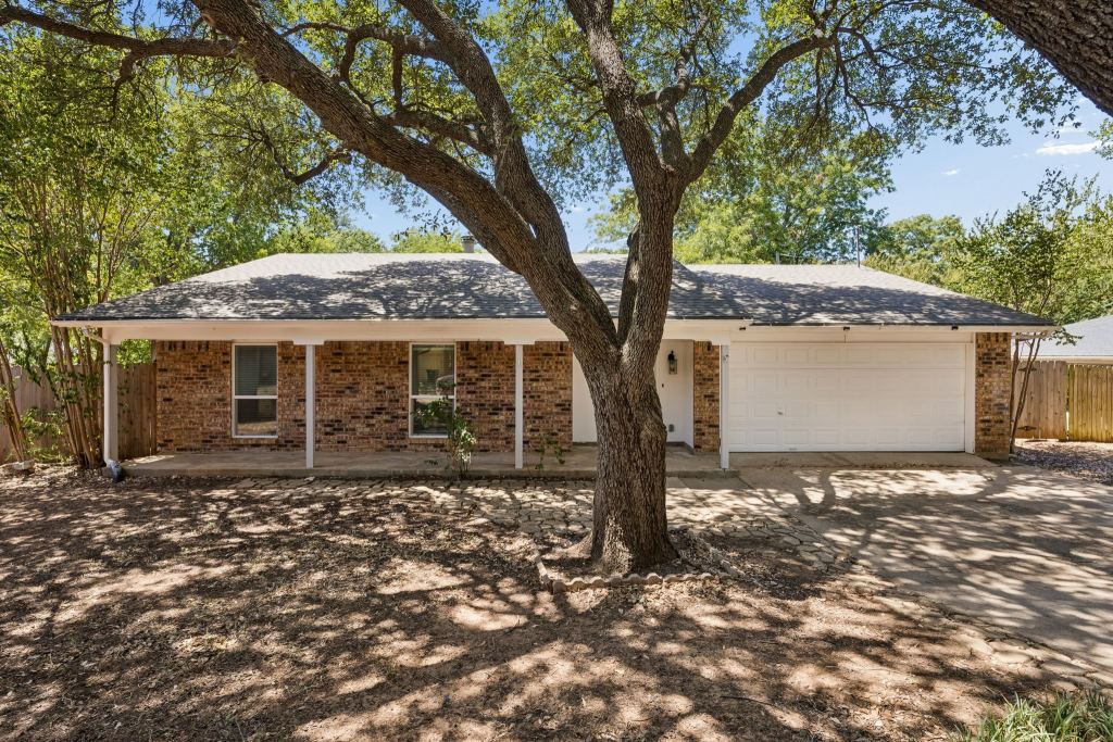 2612 Rush Valley Court, Arlington, TX 76016 — photo 1