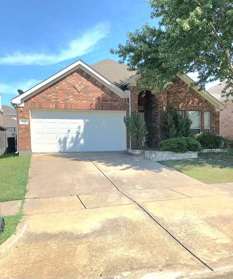 714 Honey Hill Drive, Garland, TX 75040 — photo 1