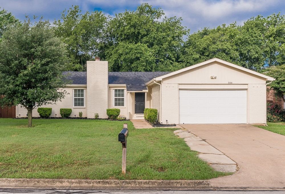 504 Circleview Drive, Mansfield, TX 76063 — photo 1