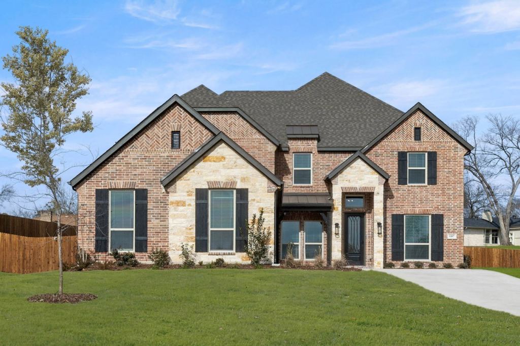 1107 Willow Lake Drive
