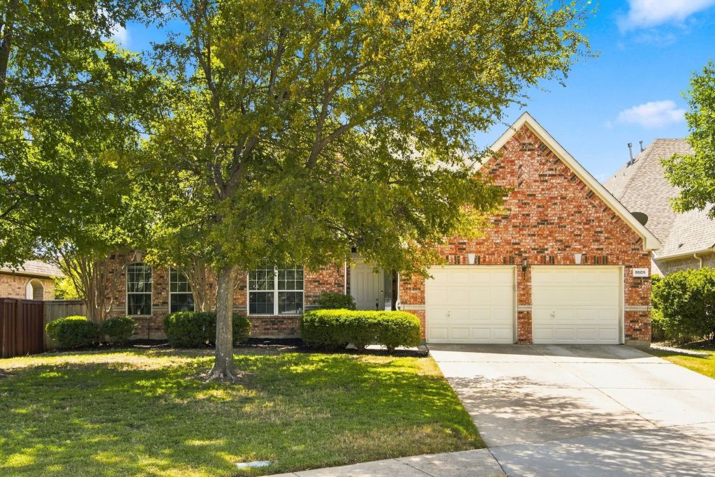 8609 Brook Hollow Drive, McKinney, TX 75072 — photo 1