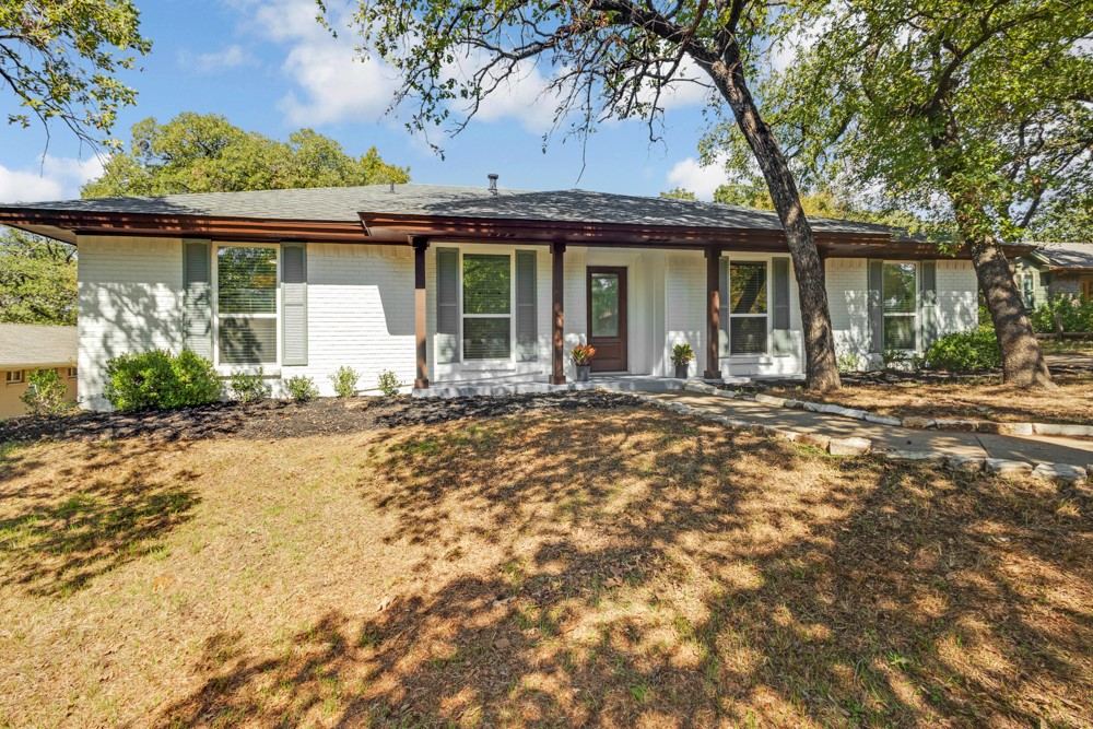 1137 Melissa Drive