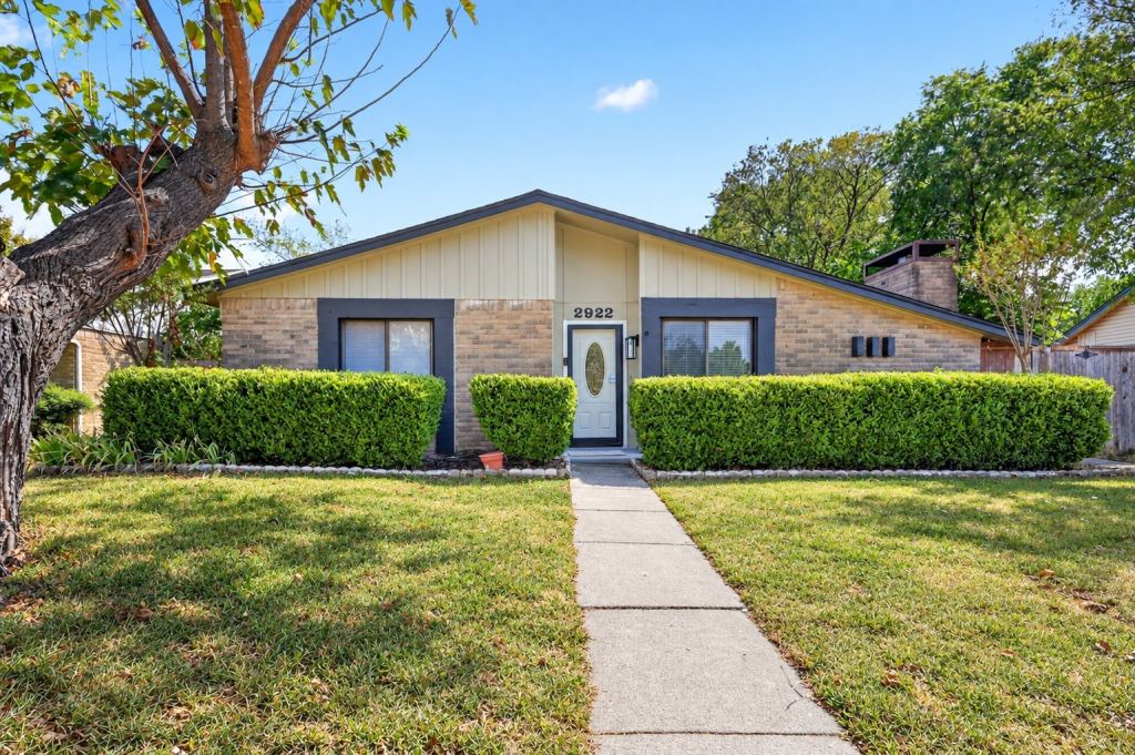 2922 Bonanza Lane, Garland, TX 75042 — photo 1