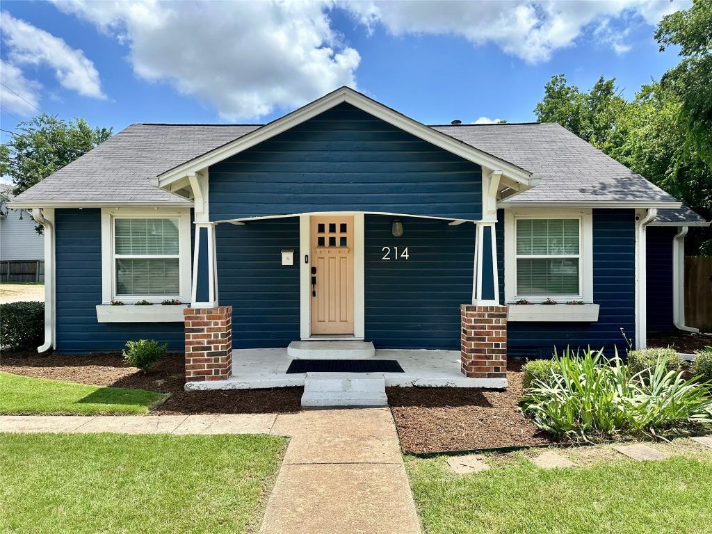 214 Colorado Street, McKinney, TX 75069 — photo 1