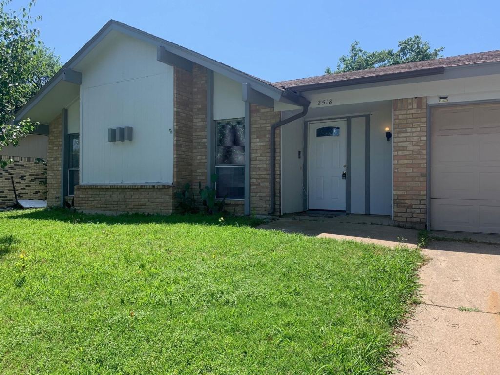 2518 Highgate Drive, Arlington, TX 76016 — photo 1