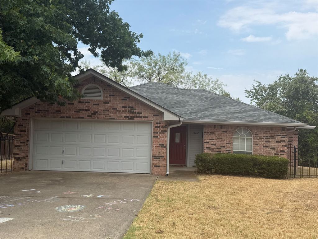1302 Pamela Drive, Weatherford, TX 76086 — photo 1