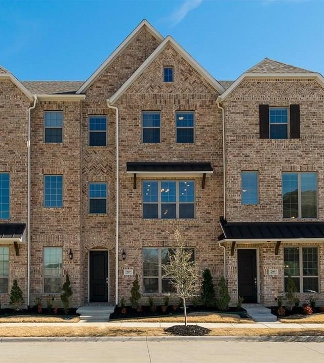 297 Scotia Street, Lewisville, TX 75056 — photo 1