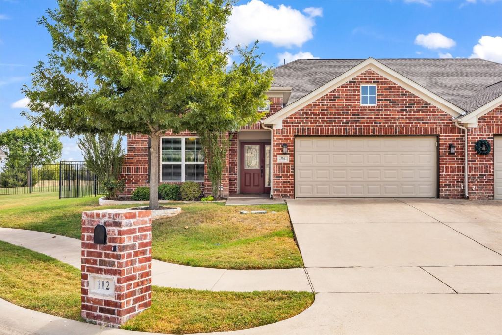 112 Terra Verde Court, Waxahachie, TX 75165 — photo 1