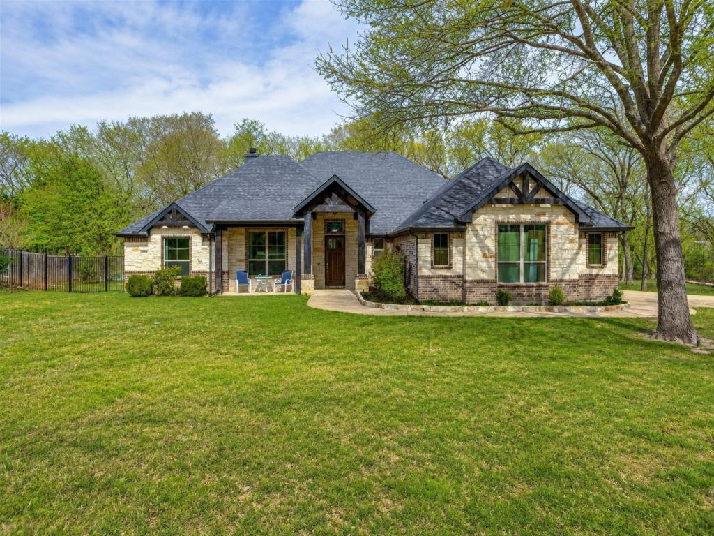 8525 Forest Creek Lane, Anna, TX 75409 — photo 1