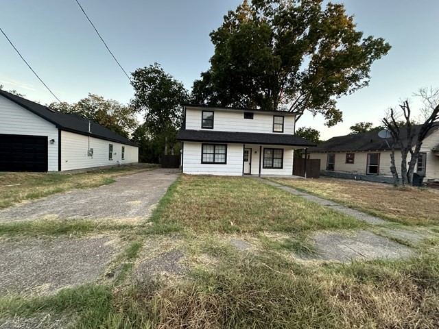 1312 E Collin Street, Corsicana, TX 75110 — photo 1