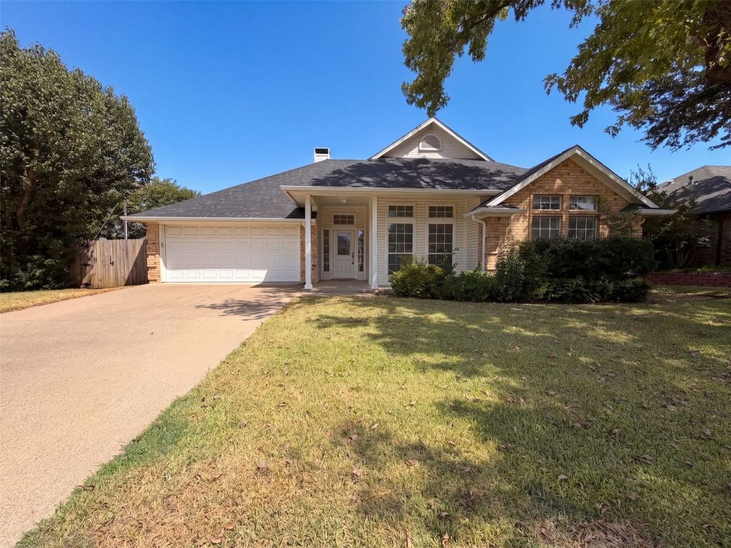 1623 W Pleasant Drive, Midlothian, TX 76065 — photo 1