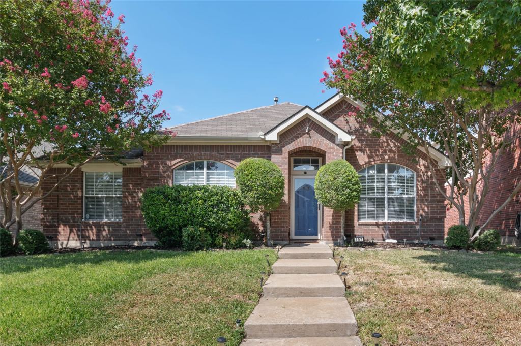 307 Trailwood Drive, Allen, TX 75002 — photo 1