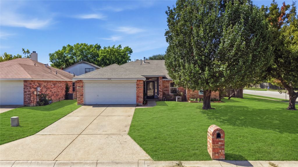 1125 Bayfield Drive