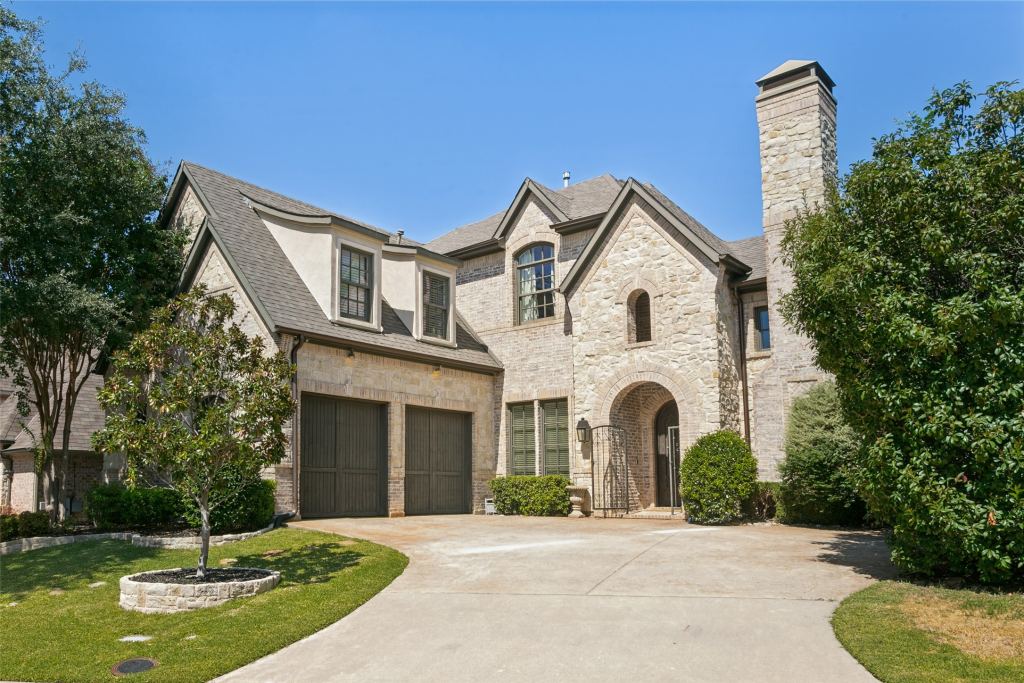 6316 Avalon Woods Drive