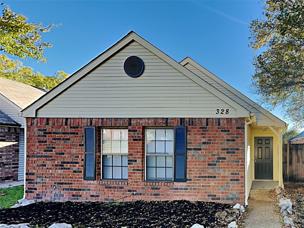 328 Teakwood Lane, Lewisville, TX 75067 — photo 1