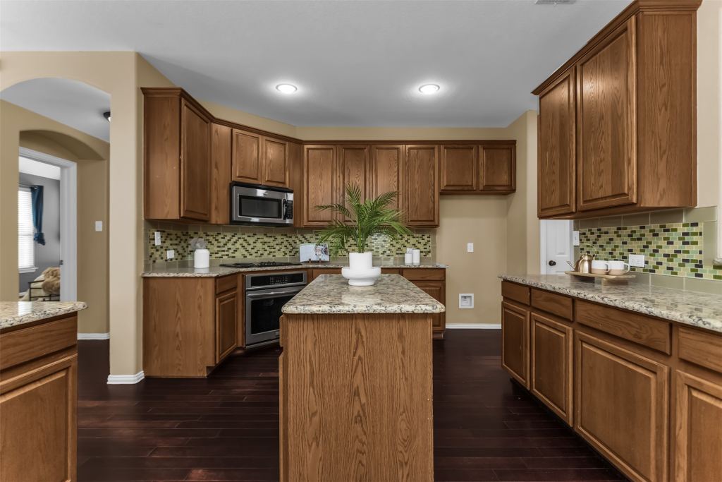 11701 Lampwick Lane, Frisco, TX 75035 — photo 1