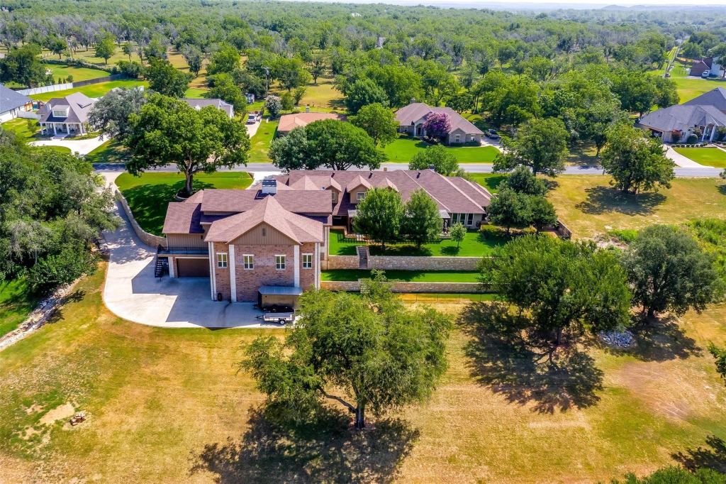 9310 Bellechase Road, Granbury, TX 76049 — photo 1