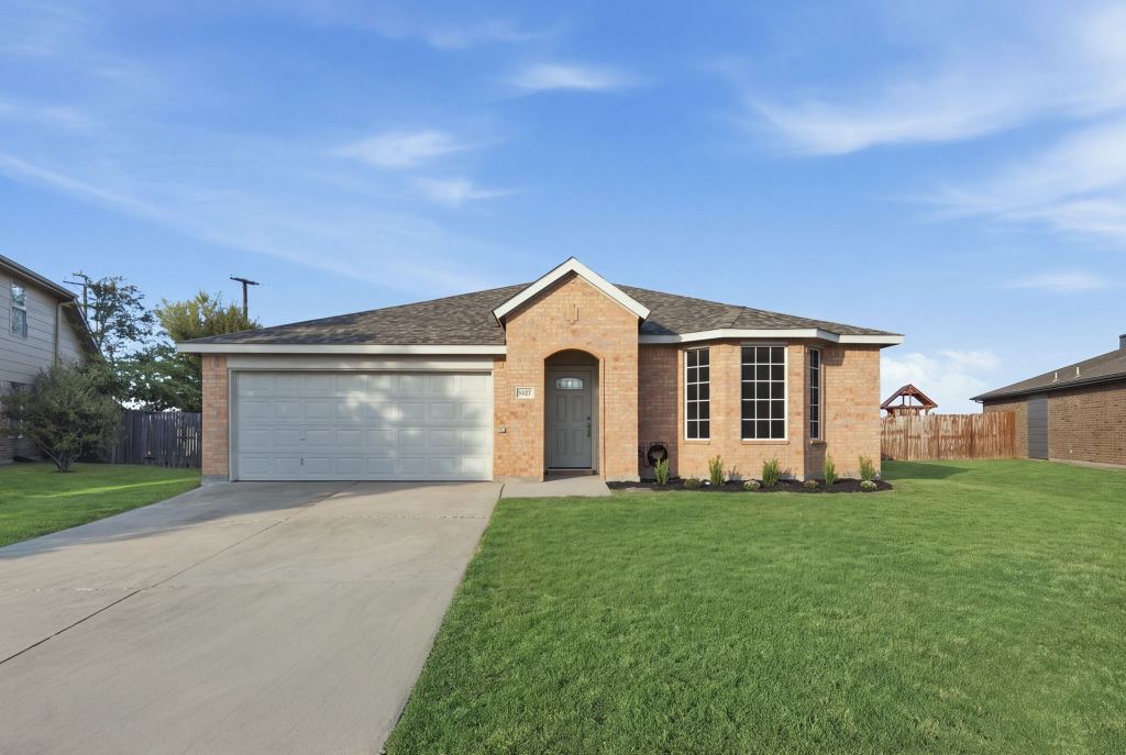 1627 Sequoia Drive, Krum, TX 76249 — photo 1