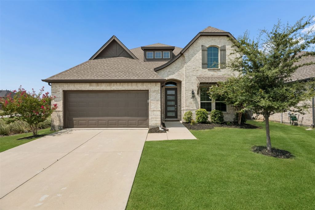 621 Hummingbird Drive, Celina, TX 75009 — photo 1