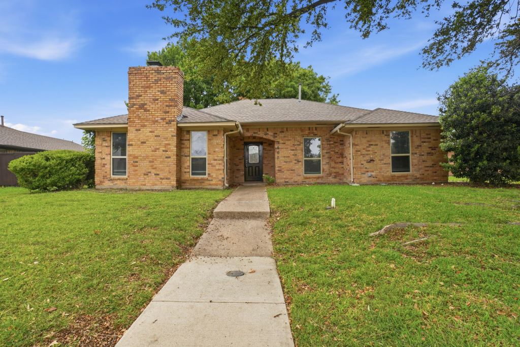 2607 Harbinger Lane, Dallas, TX 75287 — photo 1