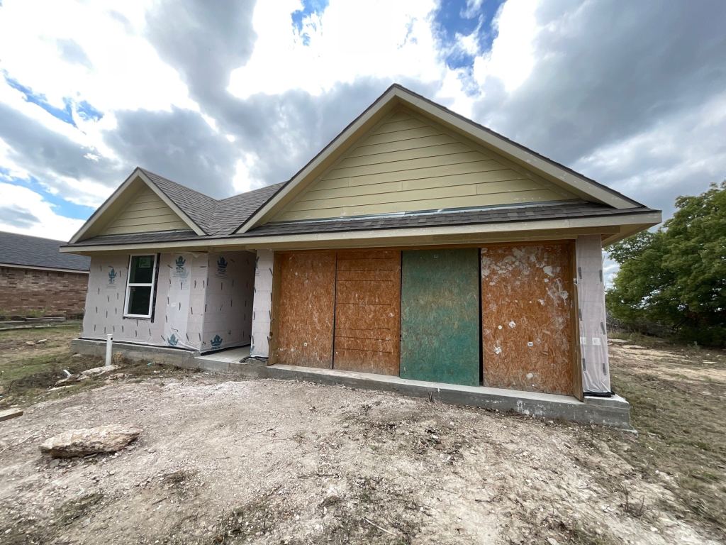 925 King Street, Weatherford, TX 76086 — photo 1