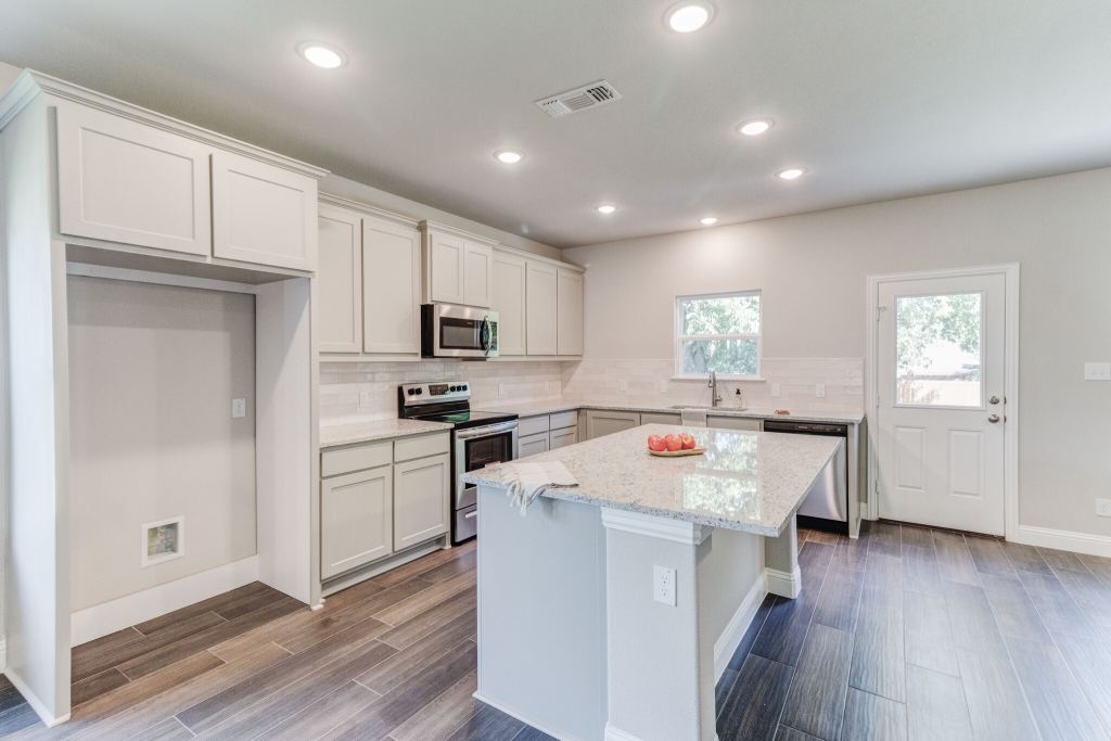 789 WA Denton Drive, Van Alstyne, TX 75495 — photo 1