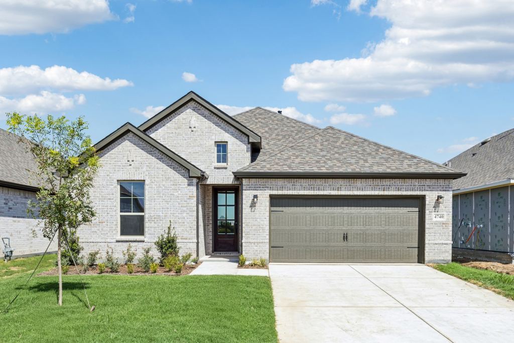 4740 Farmers Drive