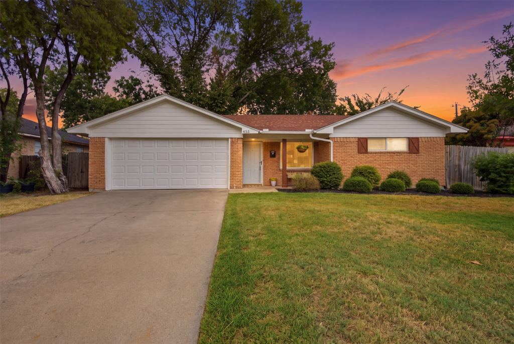 433 La Salle Drive, Richardson, TX 75081 — photo 1