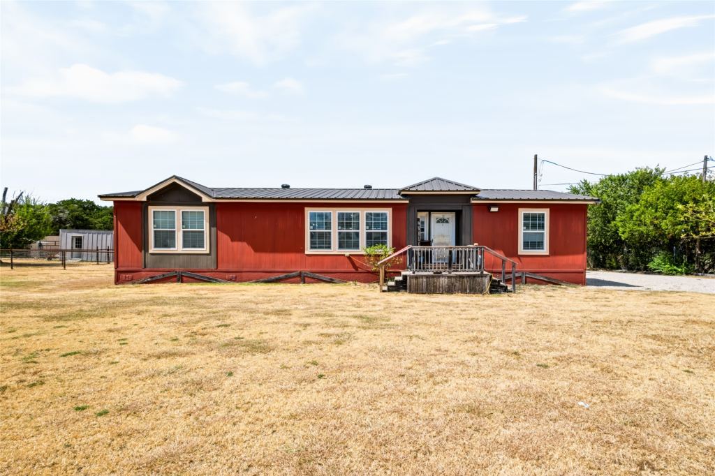 170 Western Lake Drive, Weatherford, TX 76087 — photo 1