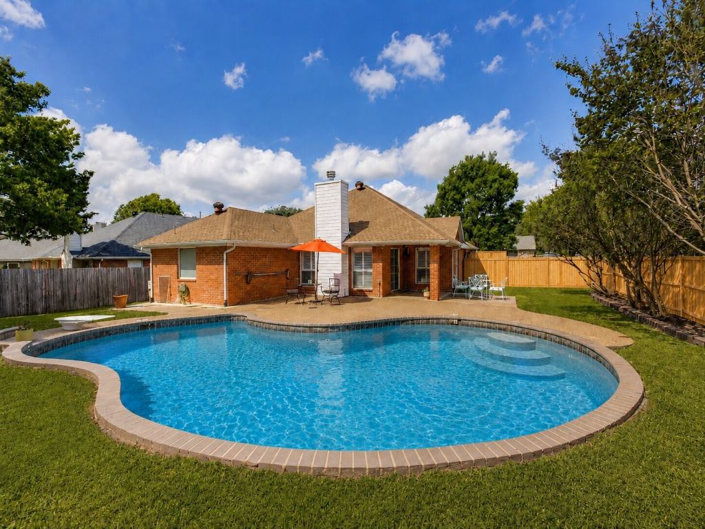 808 Canyon Valley Drive, McKinney, TX 75071 — photo 1
