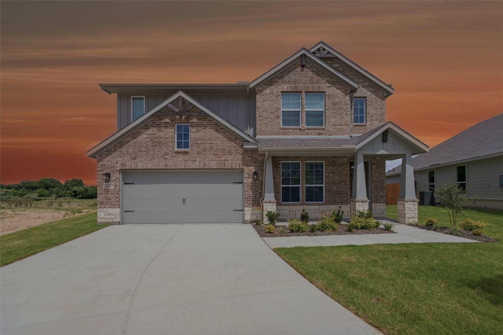1233 Frio Drive, Springtown, TX 76082 — photo 1