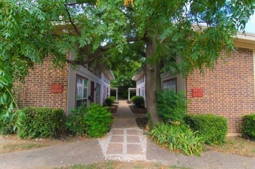 2714 McCart Avenue, Fort Worth, TX 76110 — photo 1
