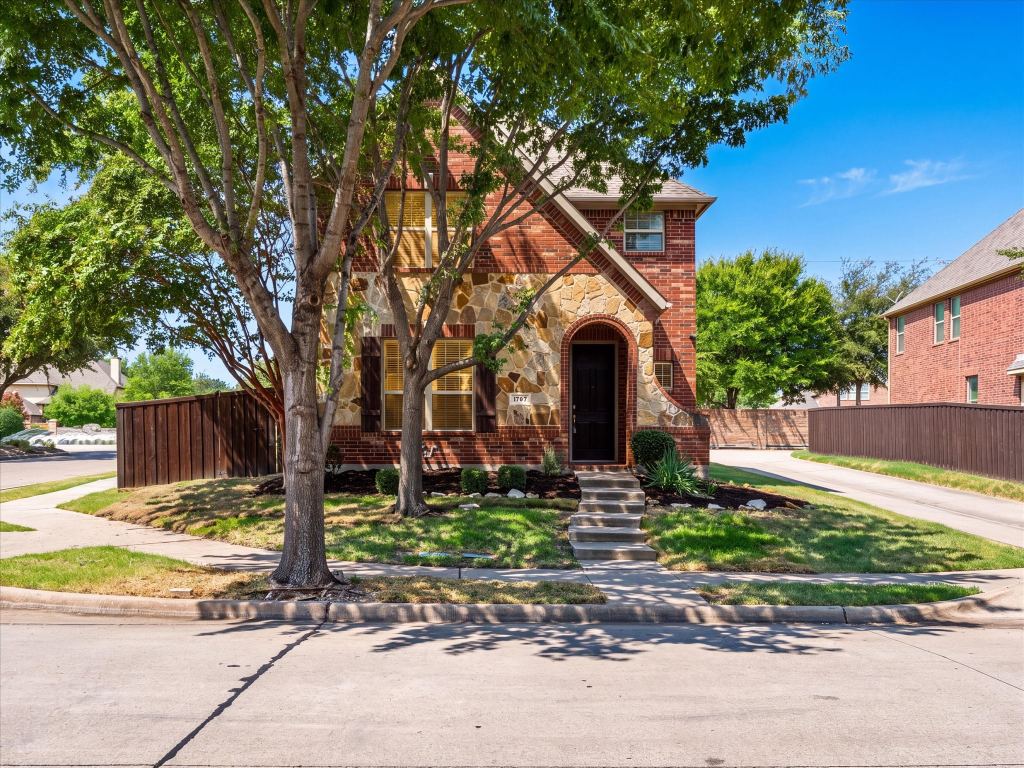 1707 Estacado Drive, Allen, TX 75013 — photo 1
