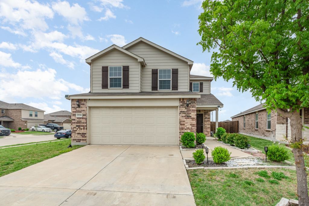 1728 Ackerly Drive, Forney, TX 75126 — photo 1