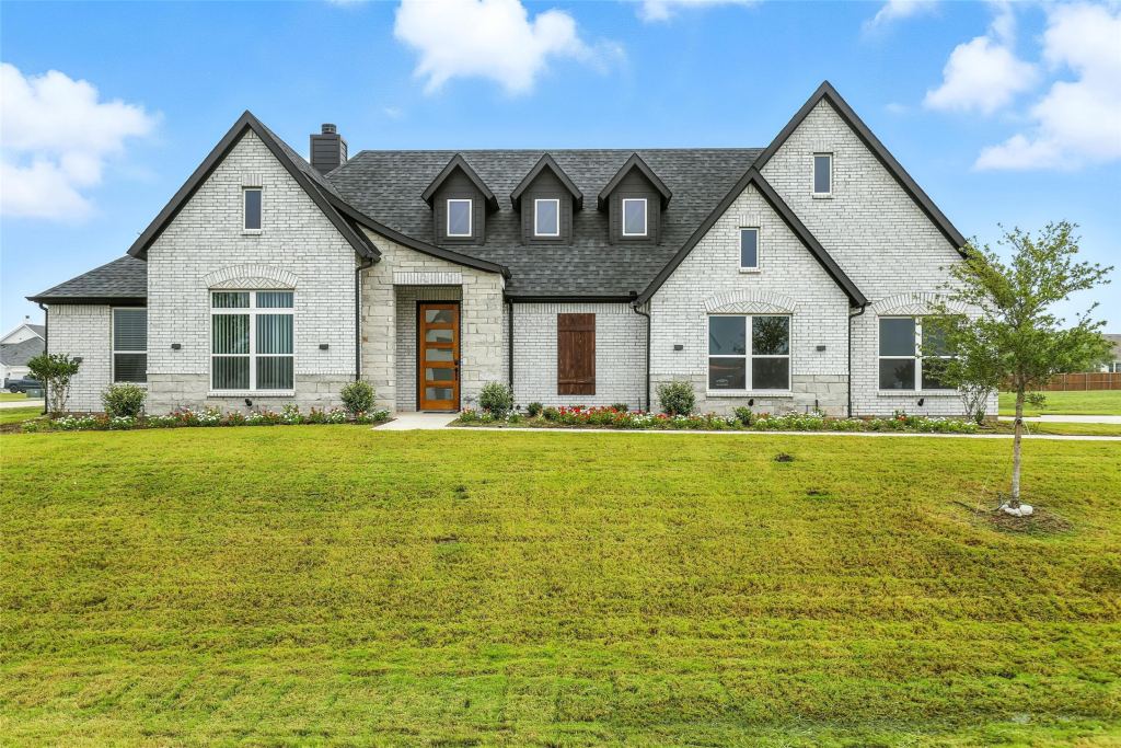 3141 Claire Drive, Midlothian, TX 76065 — photo 1