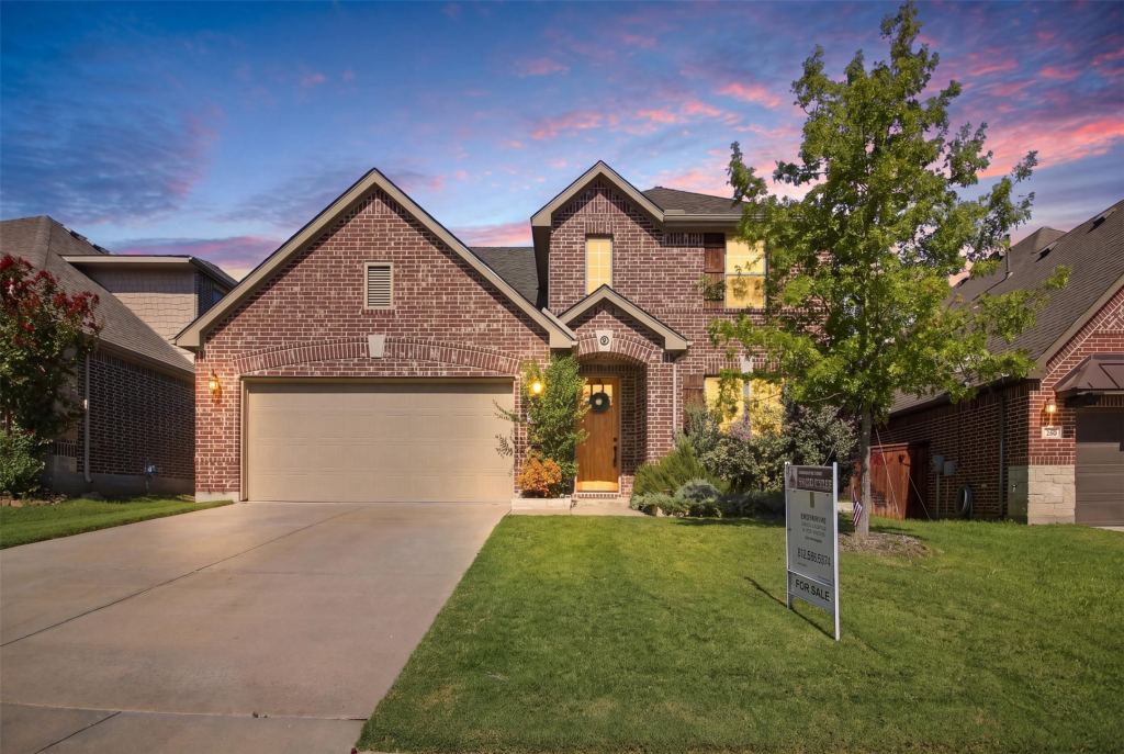 800 Spring Falls Drive, McKinney, TX 75071 — photo 1
