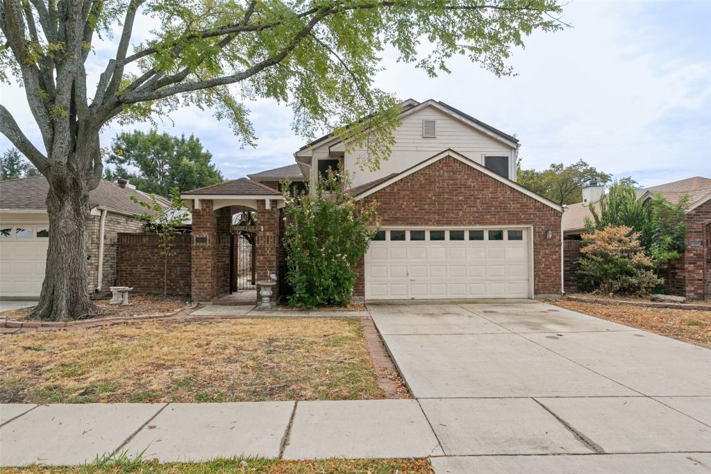 3908 Denham Way, Plano, TX 75023 — photo 1