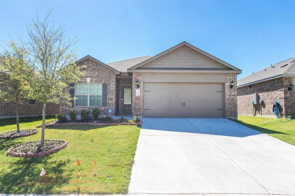 124 Bowen Street, Anna, TX 75409 — photo 1